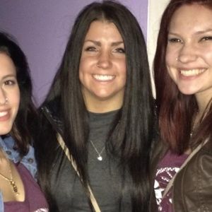 Meet your Posher, Alexis